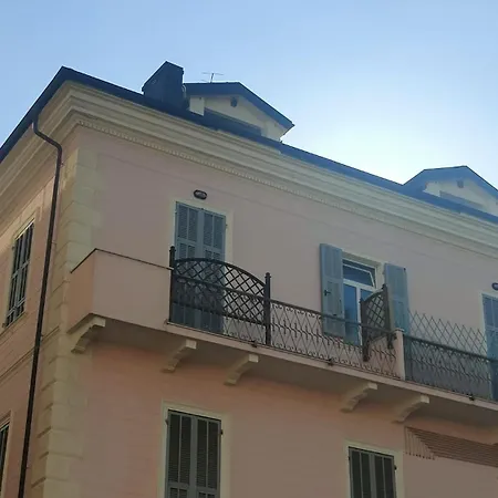 Il Gioiello Di Pietra * Pietra Ligure